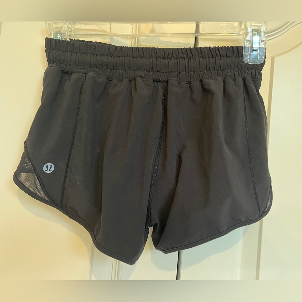 Lululemon shorts sz 2